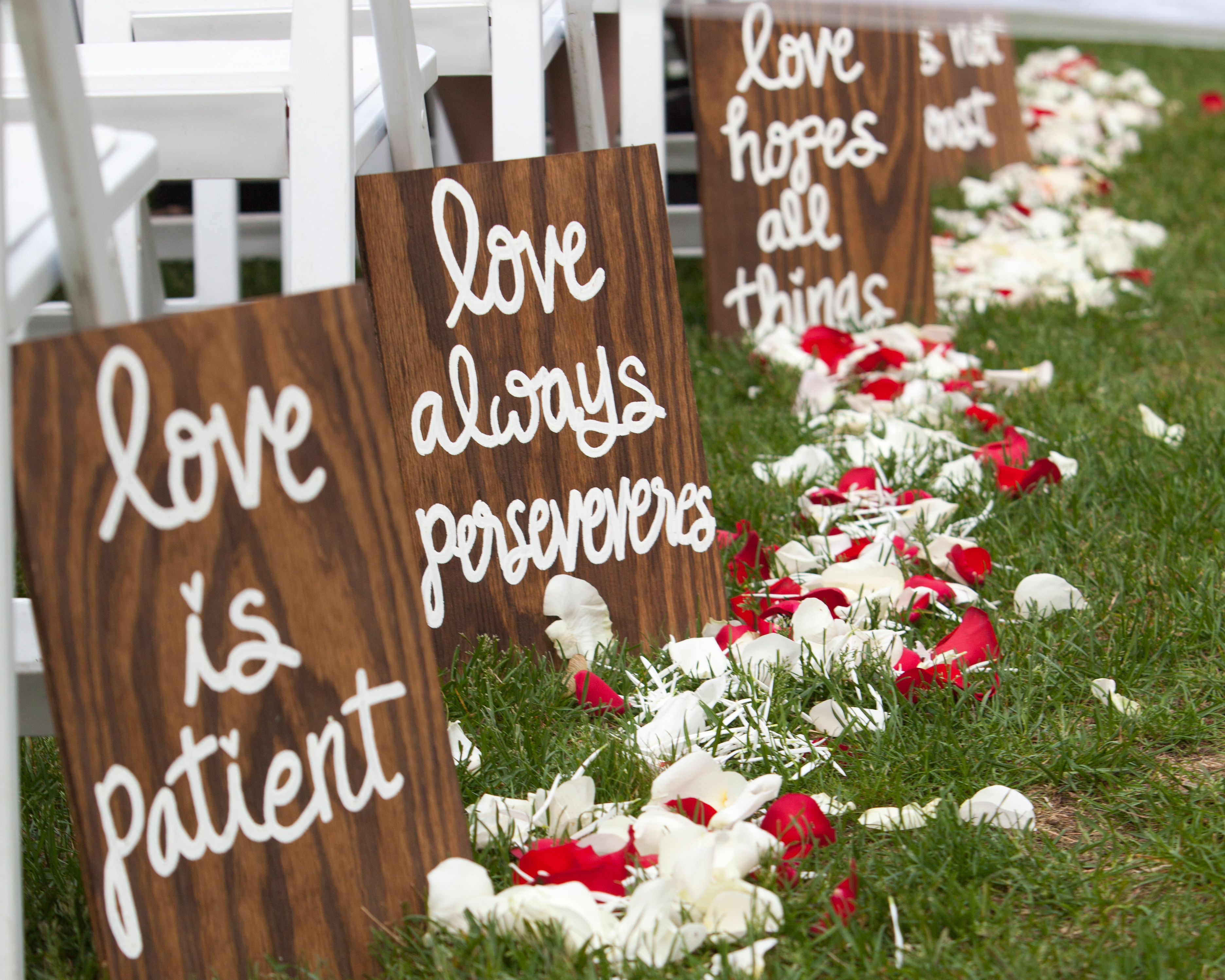 wedding isle graphic signs